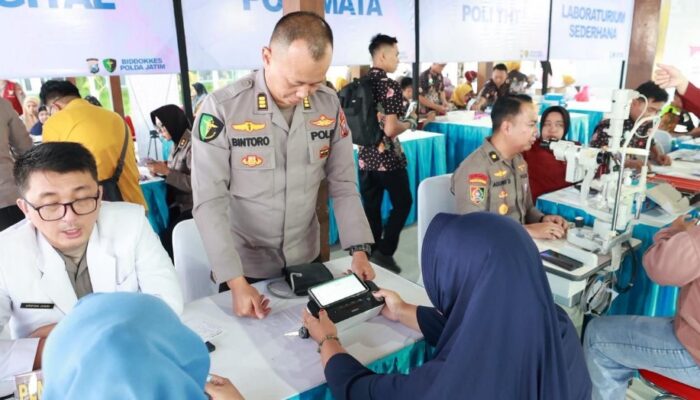 Polda Jatim Layani 1.781 Warga lewat Baksos dan Bakkes Nganjuk