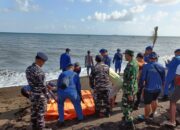 Nelayan Hilang di Perairan Pantai Asta Jangkar Ditemukan Meninggal Dunia, Pos TNI AL Jangkar Bersama Tim SAR Lakukan Evakuasi